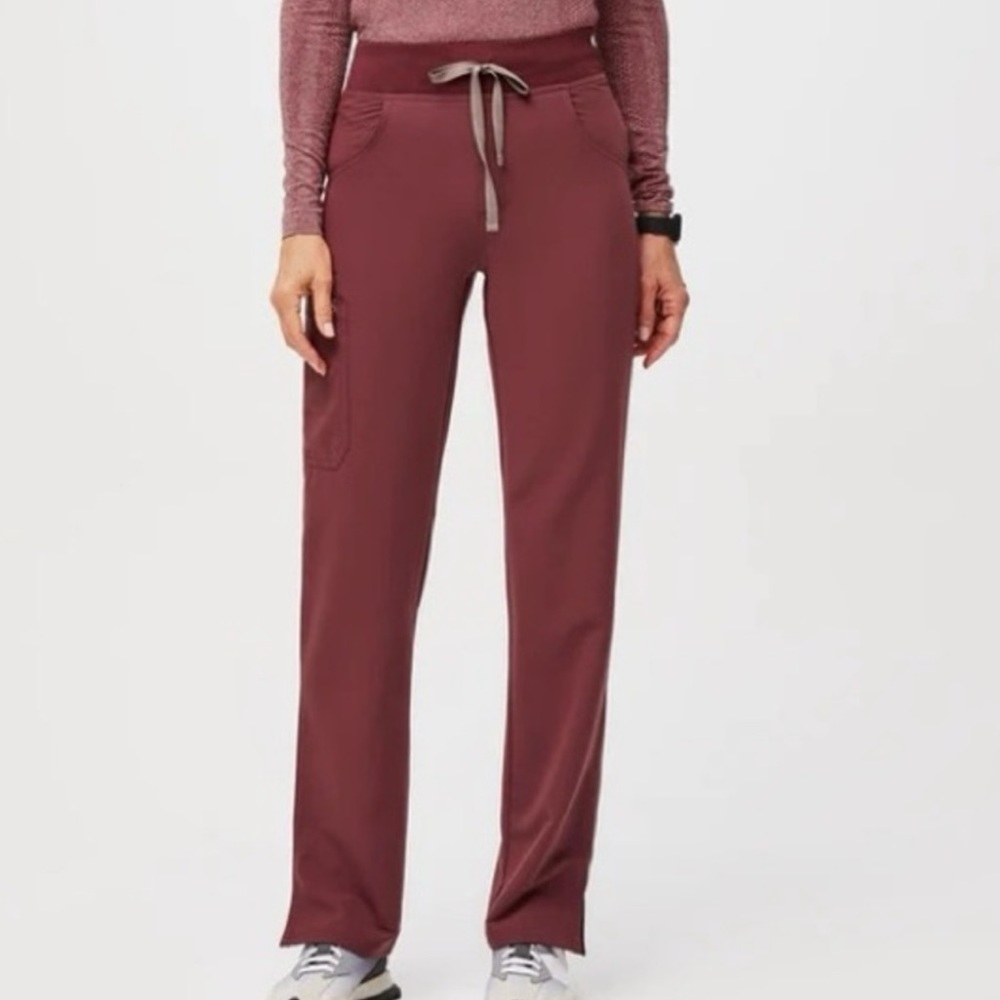 FIGS - Kade Cargo Scrub Pants Dark Cherry XS / Petite